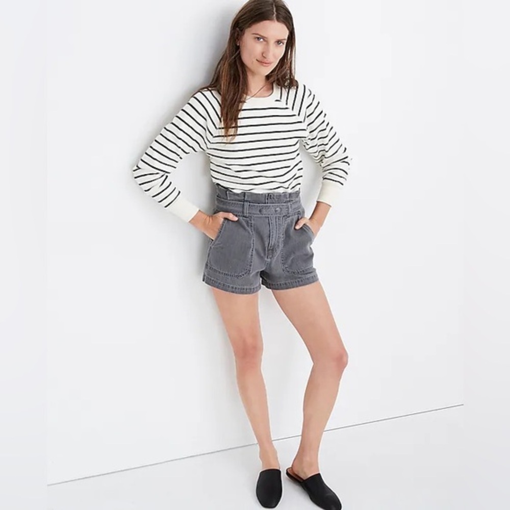 Madewell Gray Snap Denim Paperbag Shorts Sz 23